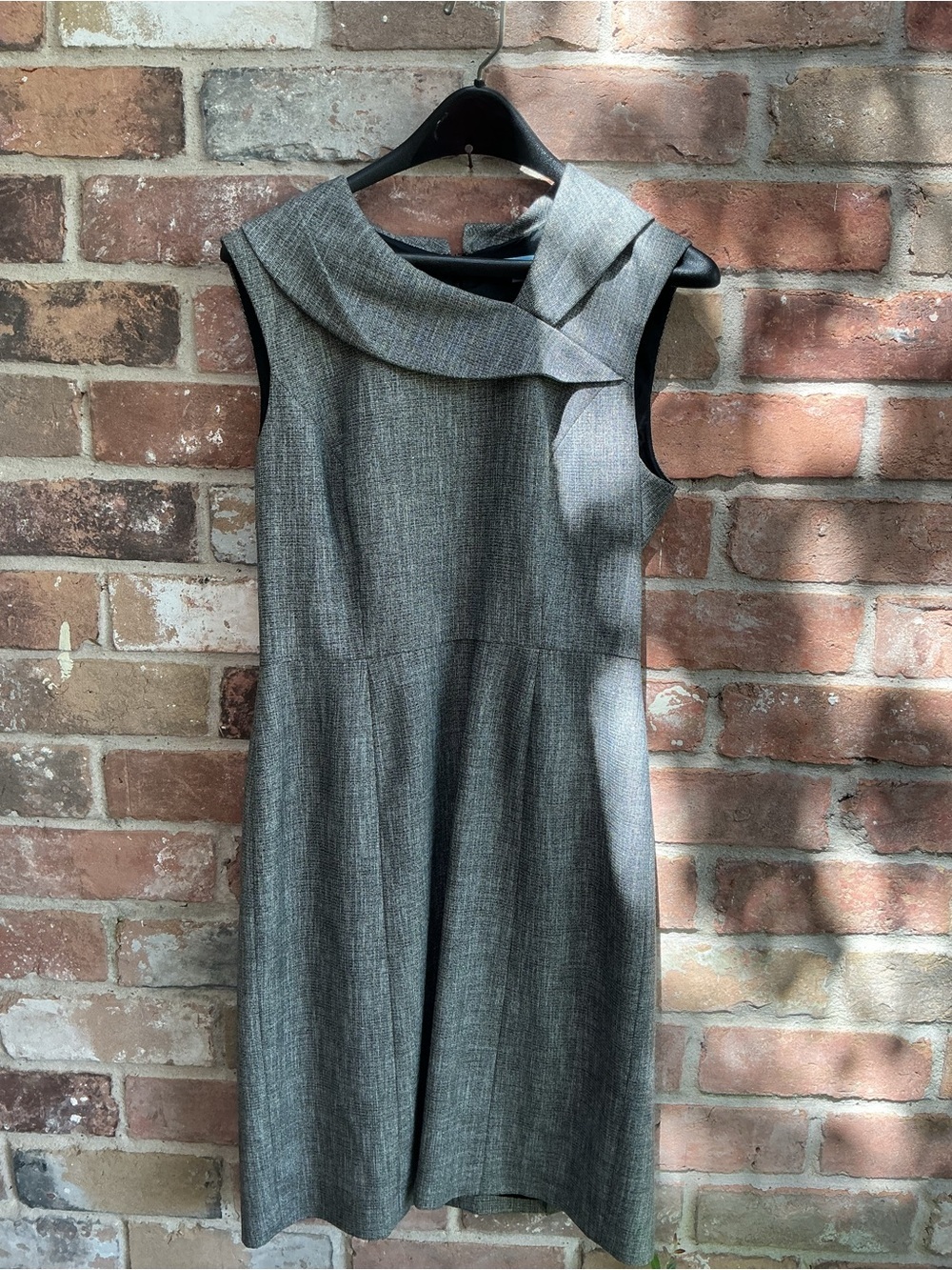 Antonio Melani Sleeveless Gray Sheath Dress with Asymmetric Collar size 8